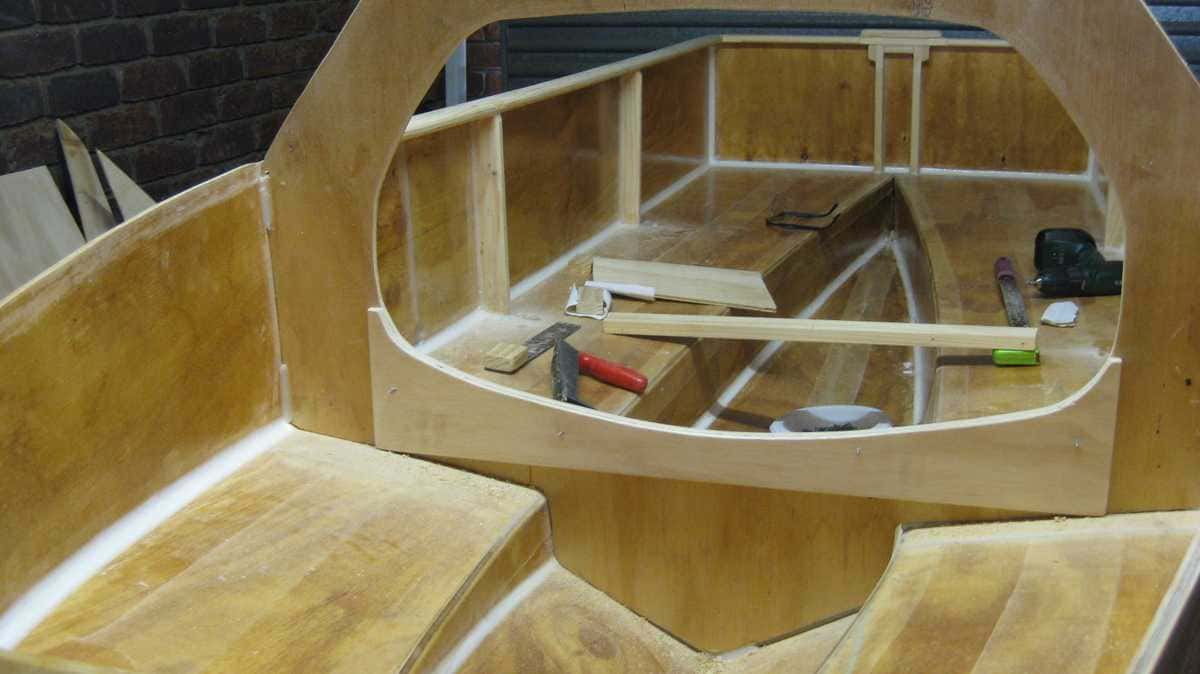 Forward frame