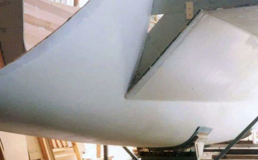 Building Tokyo Express catamaran in the shed